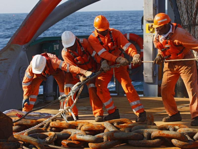 Tuyển dụng thuyền viên nhập tàu tháng 8/2023